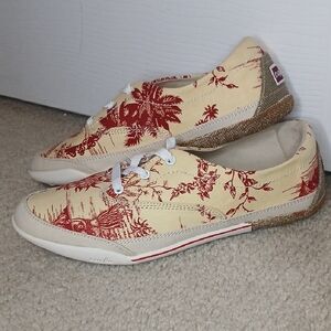 Cushe Ropewalk Red And Yellow Canvas Shoes Womens 7